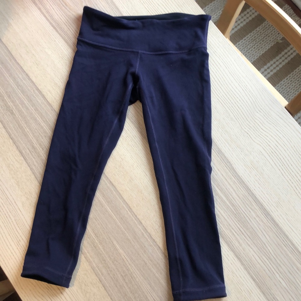 Lululemon crop leggings